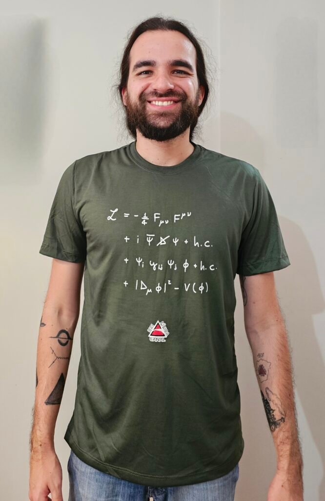 Camisa Lagrangiana Modelo Padrão